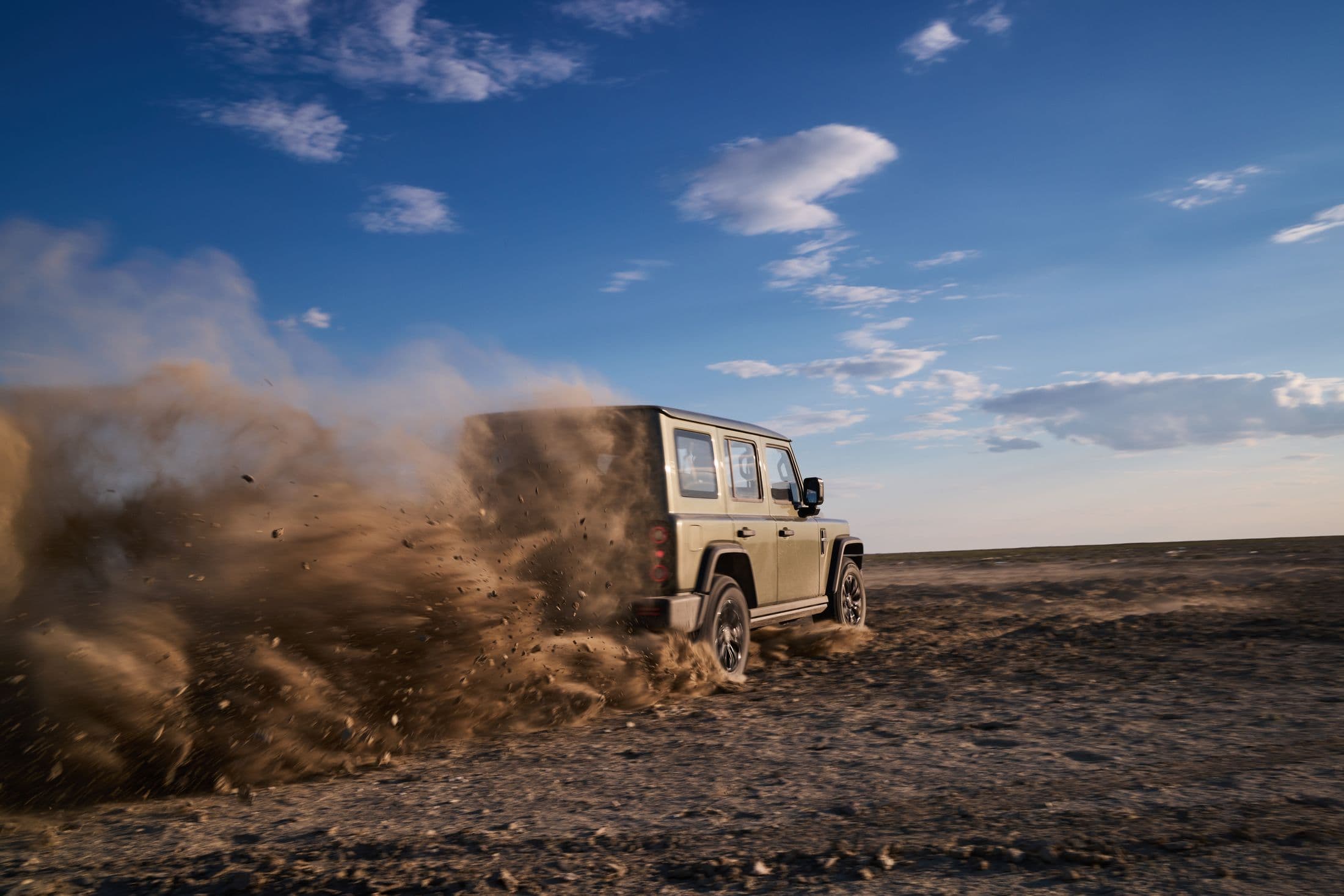 Gravel: Throttle on the open plain